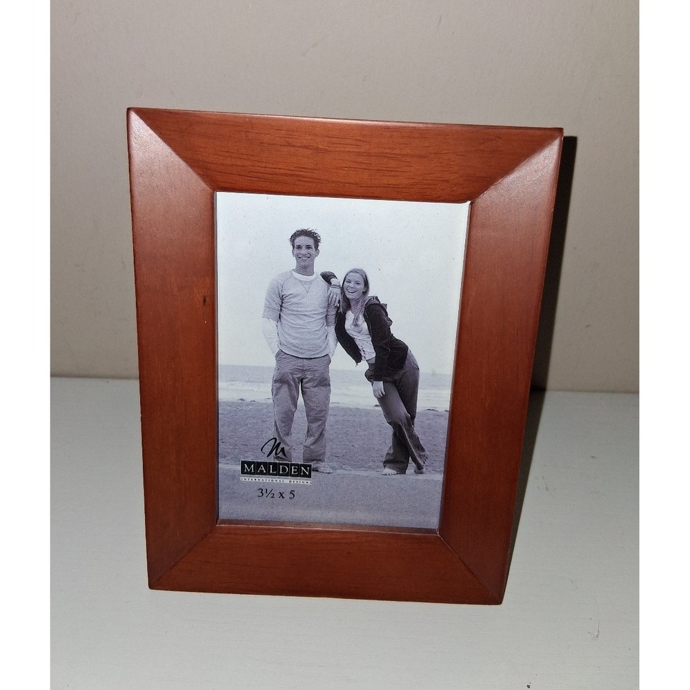 Malden International Designs Wood Picture Frame 3.5x5 Tabletop Wall Mount